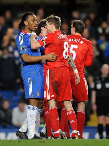 瓦科拿最佳不得人心？鲁谜怒斥名记：不投票自己人，却投泰山苦主