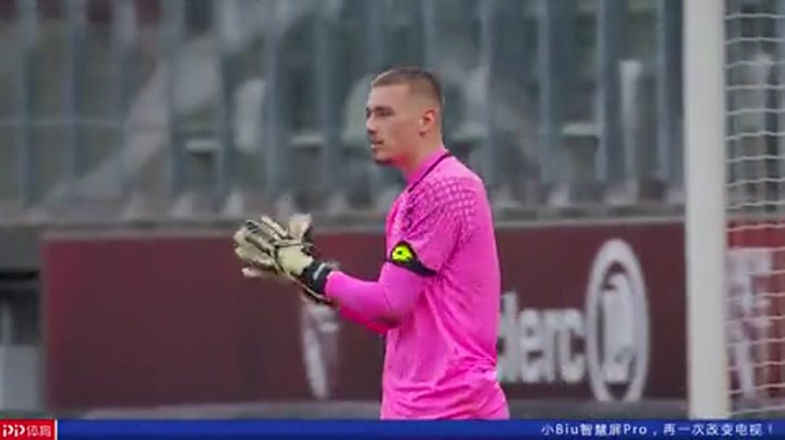 官方：葡萄牙主帅马丁内斯当选加泰罗尼亚足协年度最佳教练